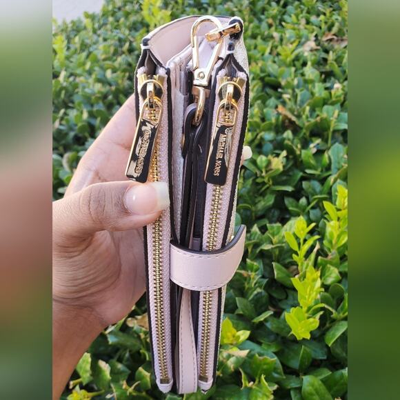 Michael Kors Wallet Vanilla Pink NWT - Picture 5 of 6